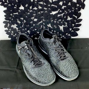 Men’s Jordan’s 11